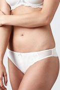 Triumph: Pure Blossom String